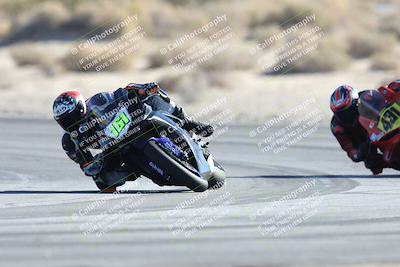 media/Dec-07-2025-CVMA (Sun) [[3e7d2de5dc]]/Race 10-Formula 40 Open/